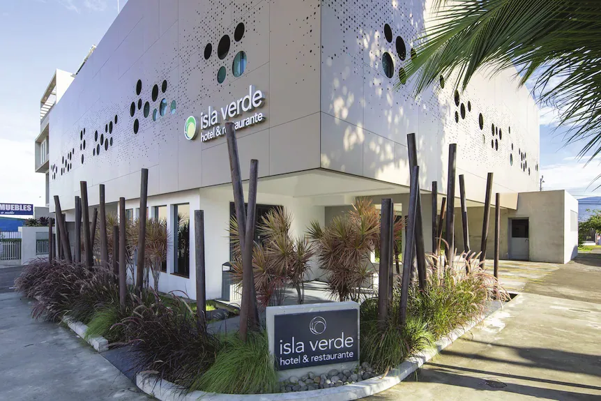 Entrance to Hotel Isla Verde in La Sabana, San José